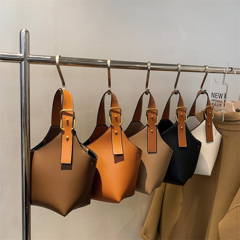 Retro Women's Fashion Casual Bag Portable Water Bucket Bag.